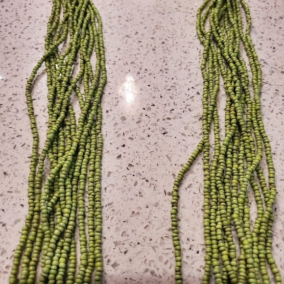 Green Beaded Statement Necklace Long Layered Tiered Tribal Boho Tropical Preppy - Picture 4 of 5